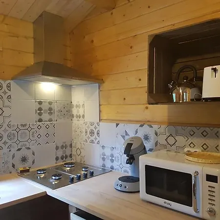 Chalet Au Fond Du Jardin